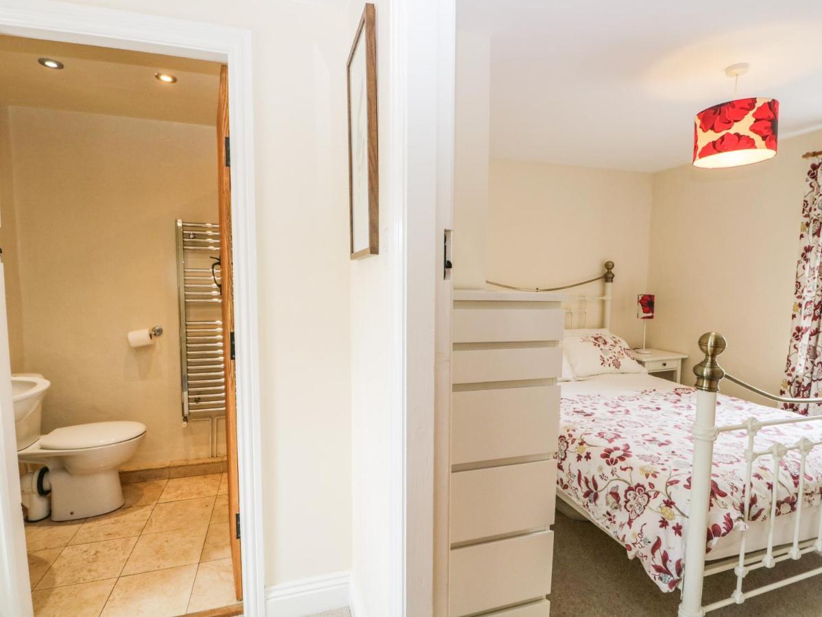 Mulberry Cottage Grange-over-Sands Esterno foto
